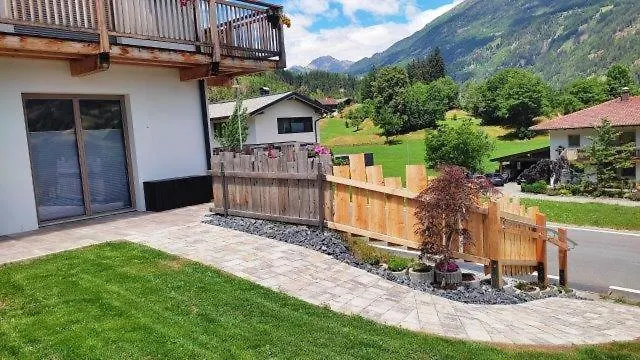 Alpy Appartamento Schlaiten